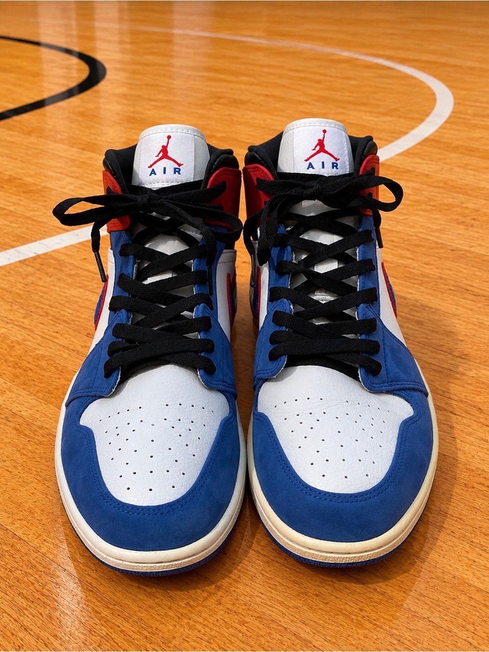 Air Jordan 1 Mid Multi-Color Swoosh | Size 11 | 852542-146 - Picture 3 of 6